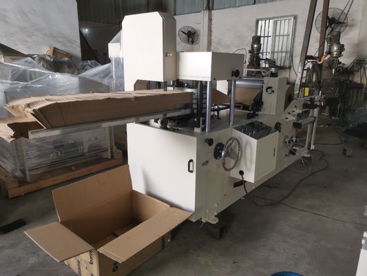 Yüksek kaliteli çeyrek katlı peçete katlama makinesi fabrikada fiyatı ile dokuma kağıdı fabrikası için